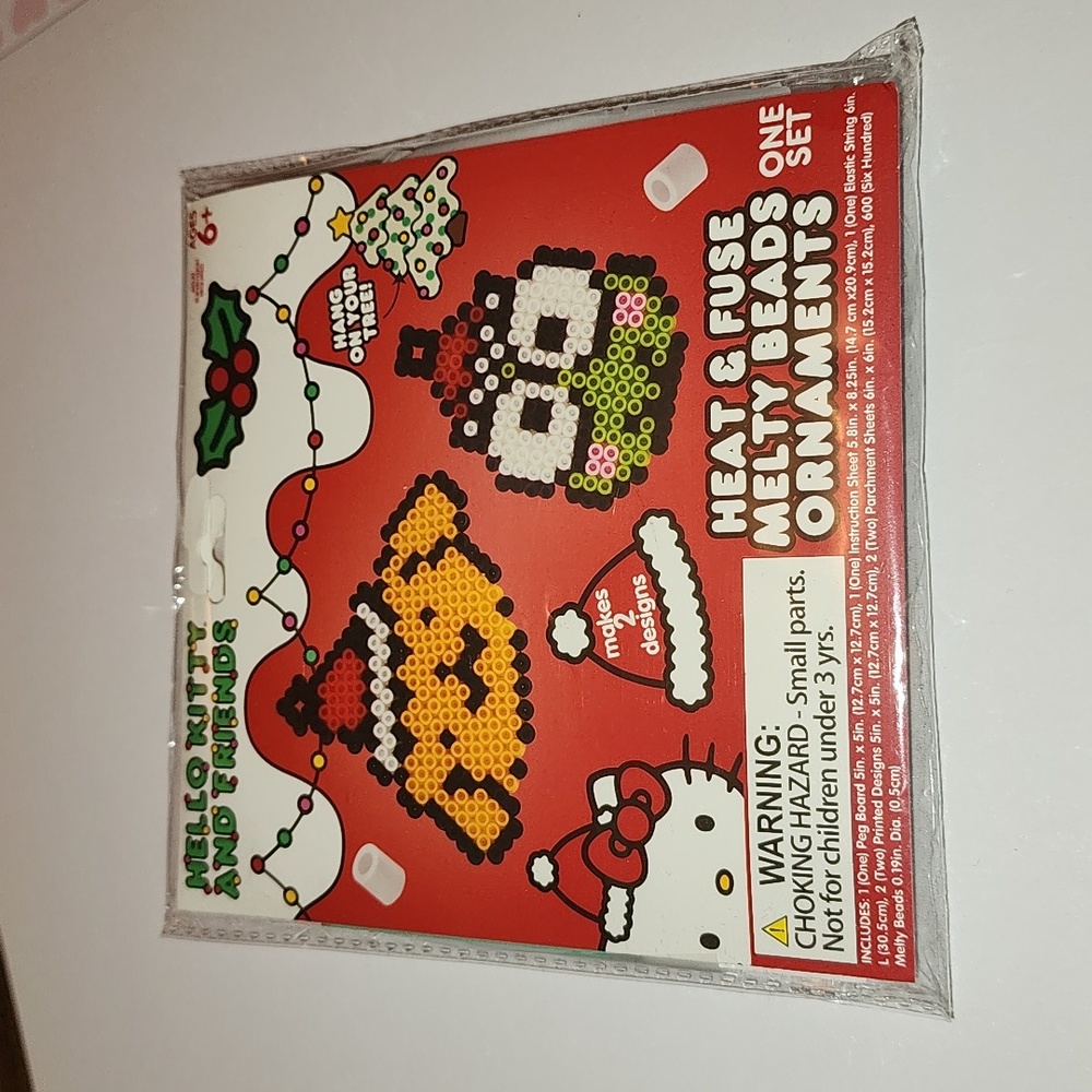 Brand New Hello Kitty and Friends Saniro Heat &Fuse Melty Beads Ornament Set